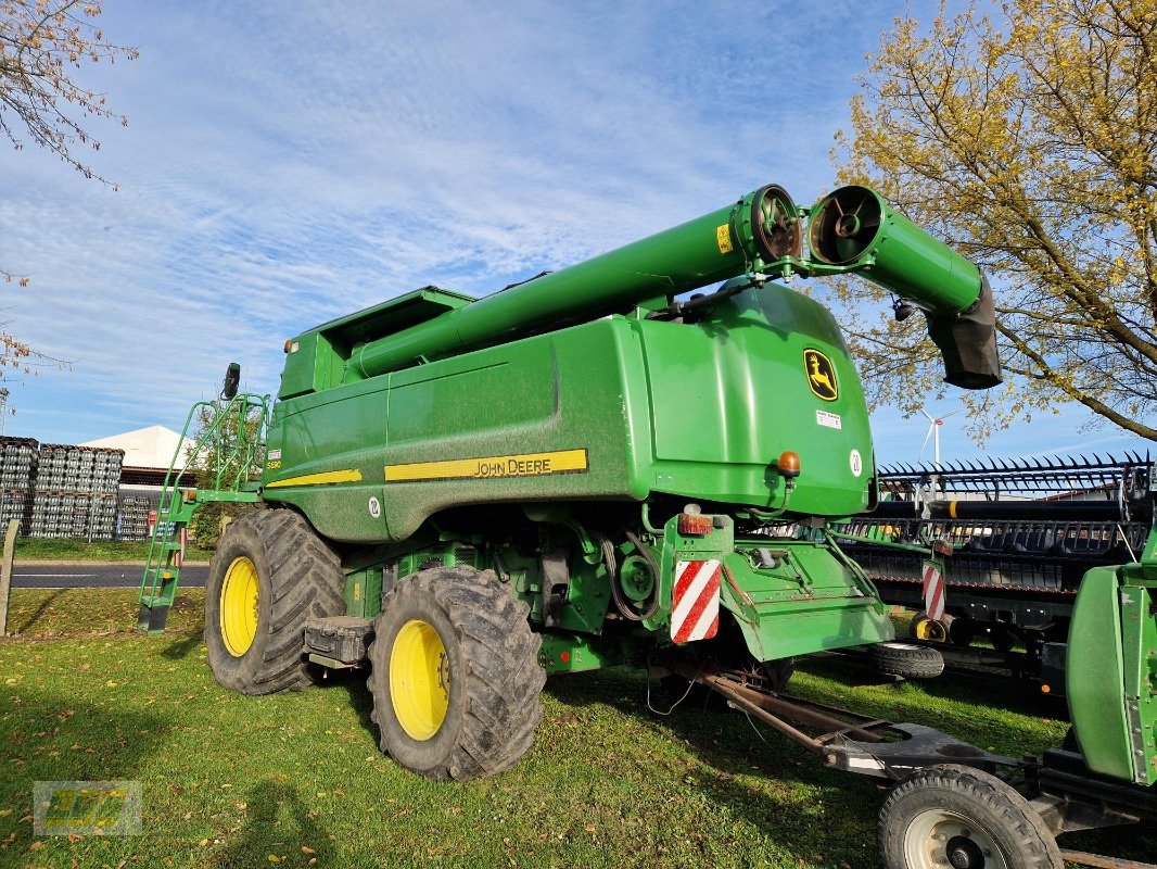 Mähdrescher del tipo John Deere S690, Gebrauchtmaschine In Schenkenberg (Immagine 7)