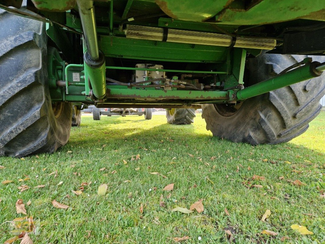Mähdrescher del tipo John Deere S690, Gebrauchtmaschine In Schenkenberg (Immagine 10)