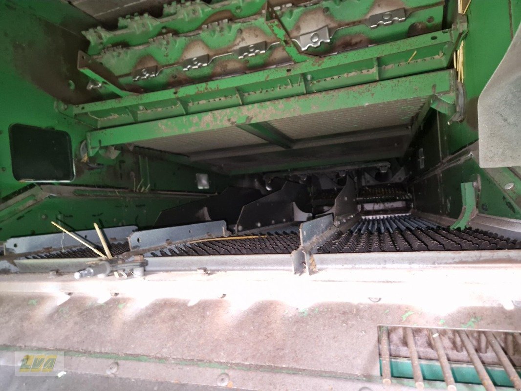 Mähdrescher del tipo John Deere S690, Gebrauchtmaschine In Schenkenberg (Immagine 16)