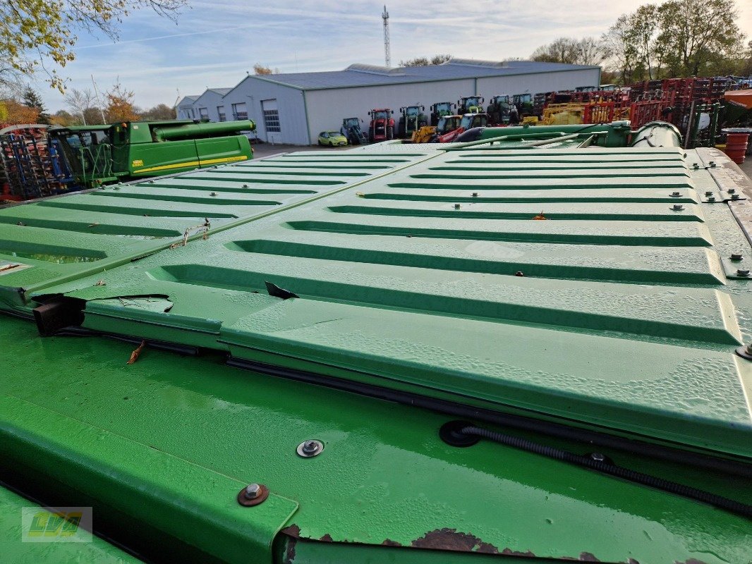 Mähdrescher del tipo John Deere S690, Gebrauchtmaschine In Schenkenberg (Immagine 18)