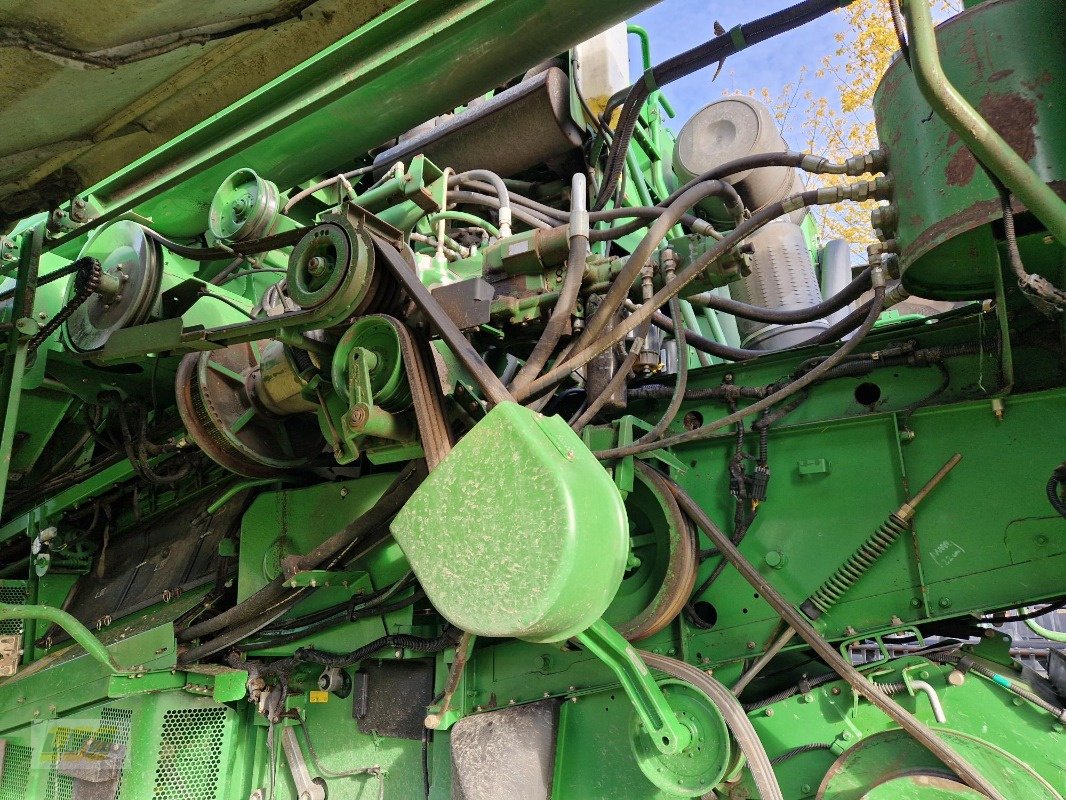 Mähdrescher del tipo John Deere S690, Gebrauchtmaschine In Schenkenberg (Immagine 21)