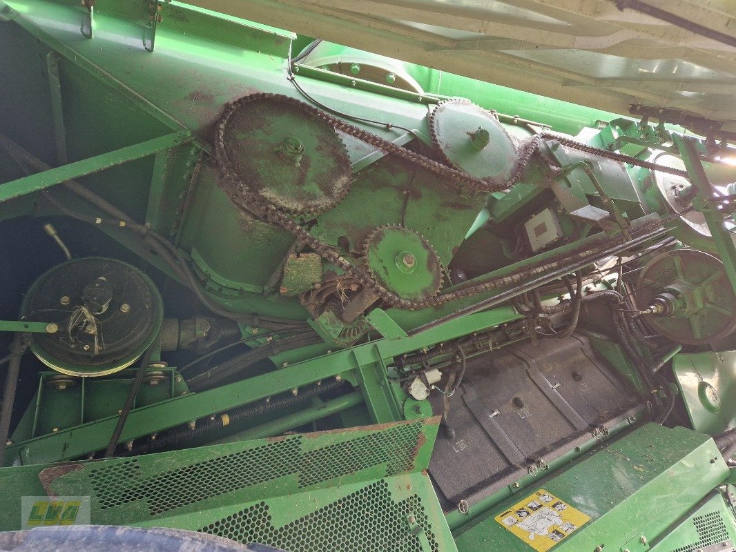 Mähdrescher del tipo John Deere S690, Gebrauchtmaschine In Schenkenberg (Immagine 23)