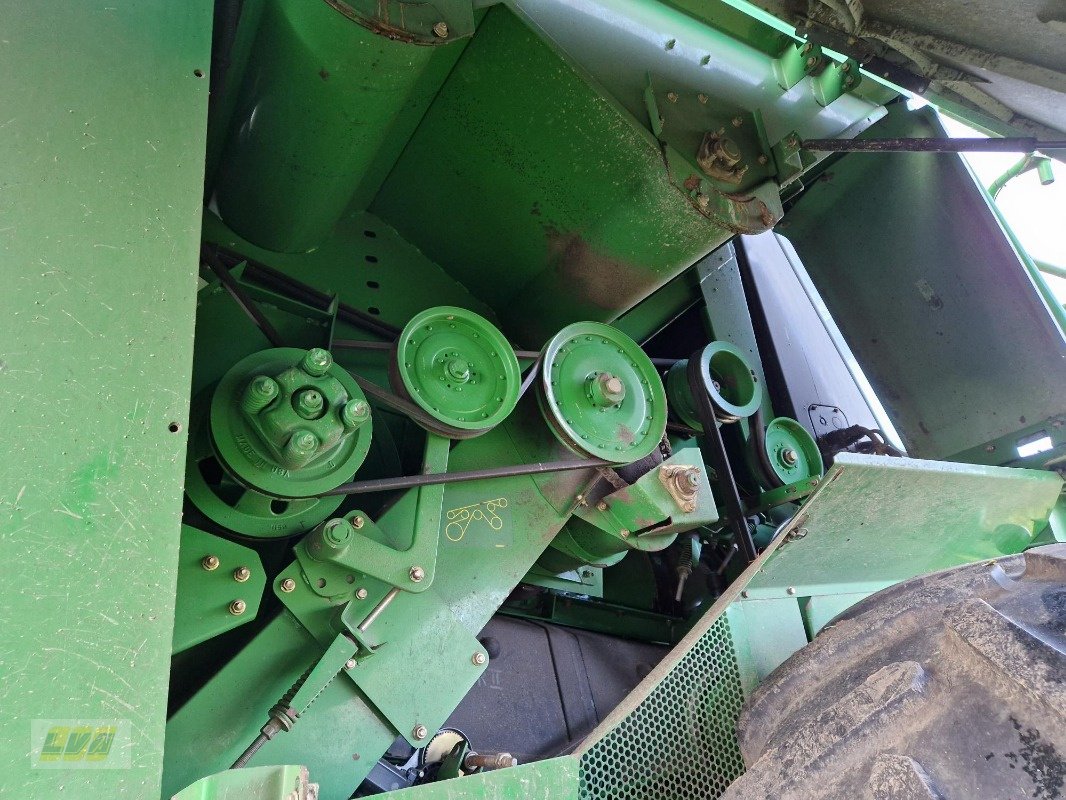Mähdrescher del tipo John Deere S690, Gebrauchtmaschine In Schenkenberg (Immagine 24)