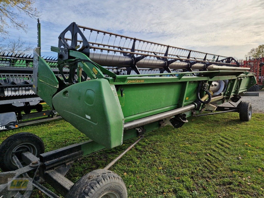 Mähdrescher del tipo John Deere S690, Gebrauchtmaschine In Schenkenberg (Immagine 26)