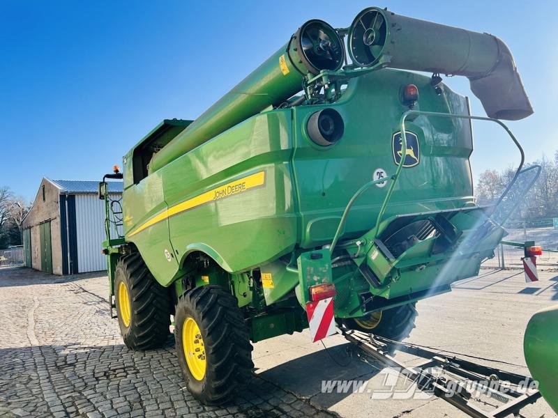 Mähdrescher del tipo John Deere S690, Gebrauchtmaschine In Sülzetal OT Altenweddingen (Immagine 4)