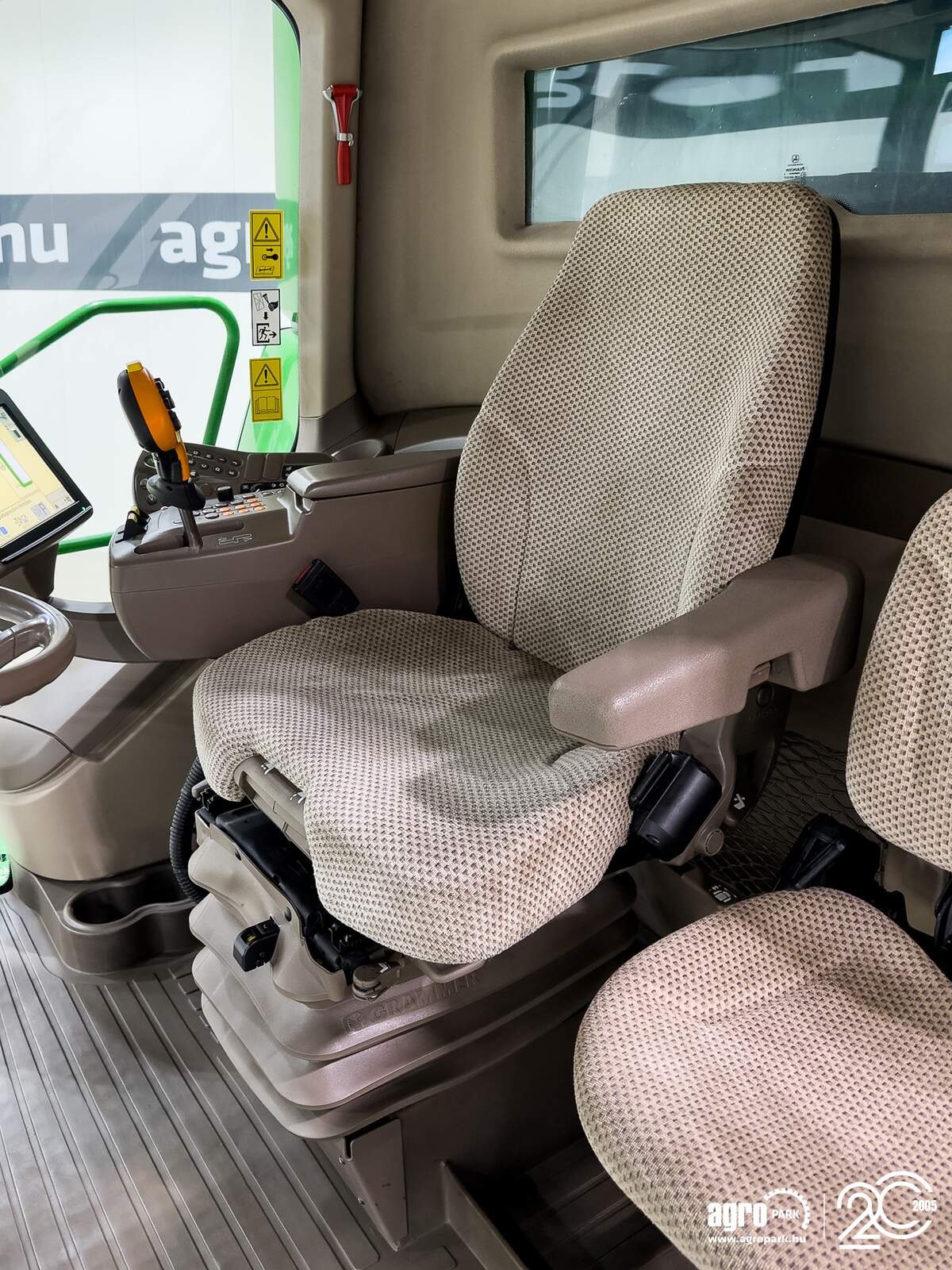 Mähdrescher des Typs John Deere S690i, Gebrauchtmaschine in Csengele (Bild 11)