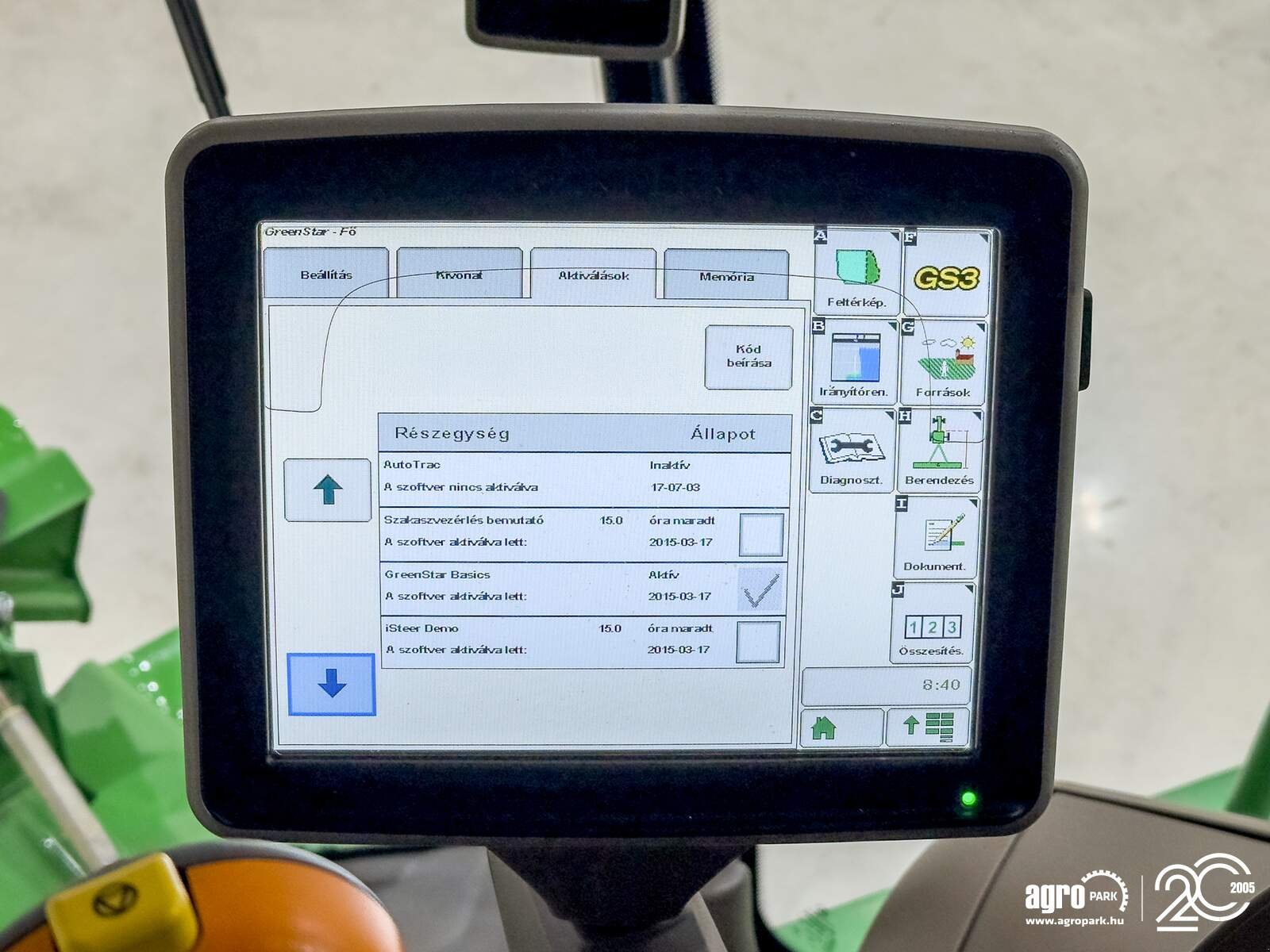 Mähdrescher des Typs John Deere S690i, Gebrauchtmaschine in Csengele (Bild 22)