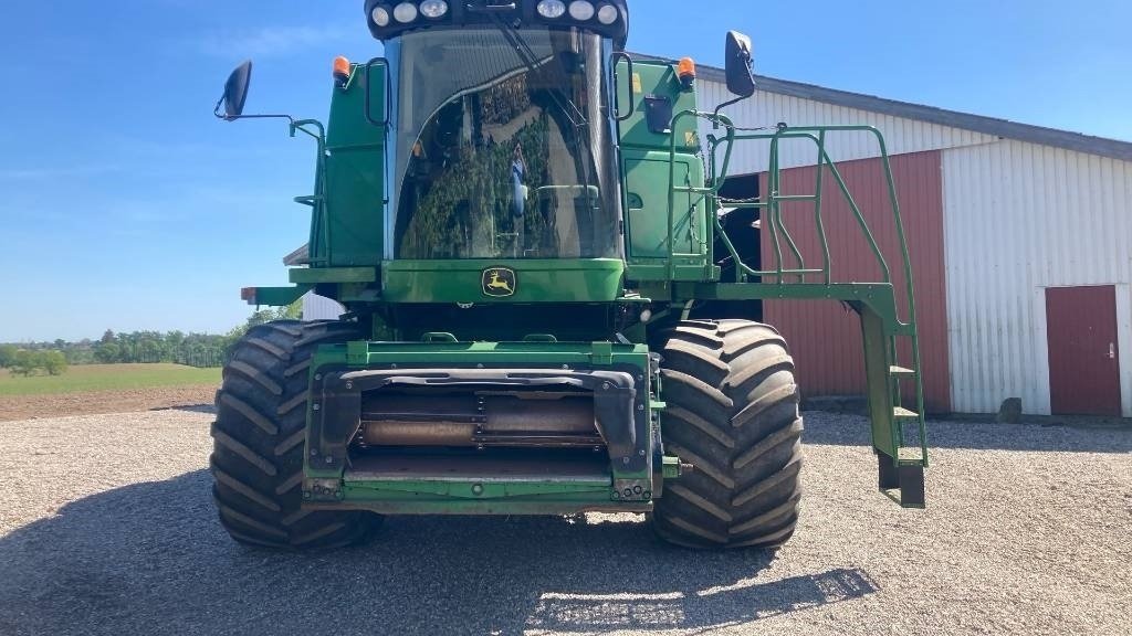 Mähdrescher des Typs John Deere S690I, Gebrauchtmaschine in Kolding (Bild 4)