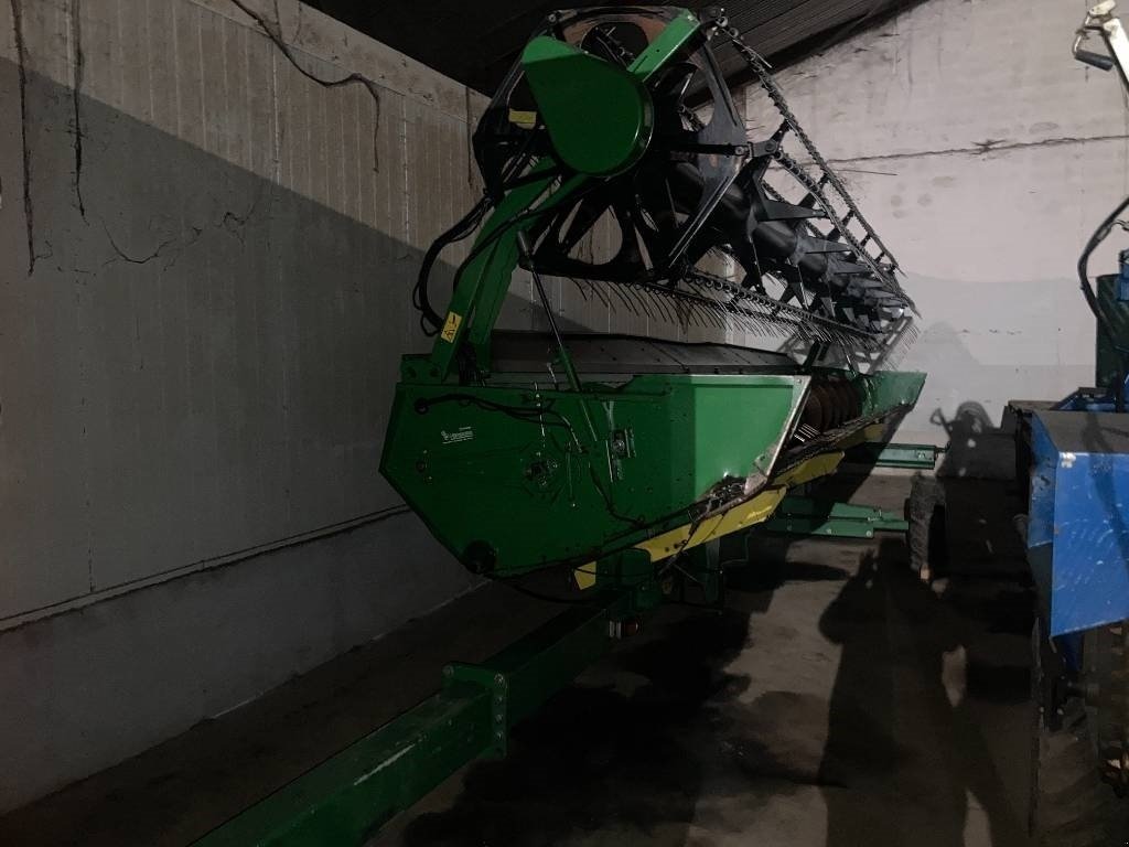 Mähdrescher des Typs John Deere S690I, Gebrauchtmaschine in Kolding (Bild 19)