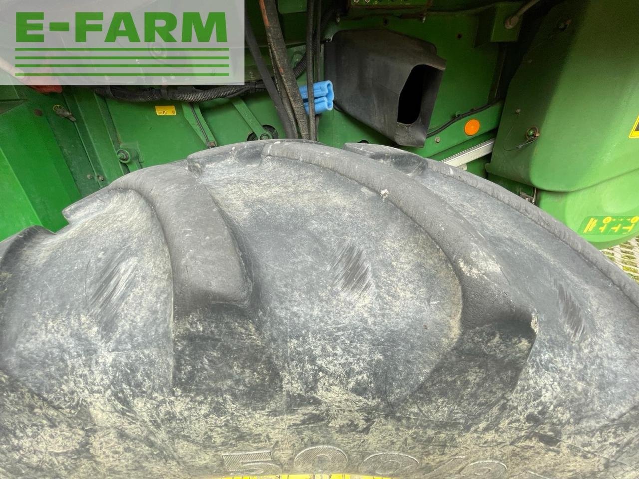 Mähdrescher of the type John Deere S690i, Gebrauchtmaschine in Hamburg (Picture 27)