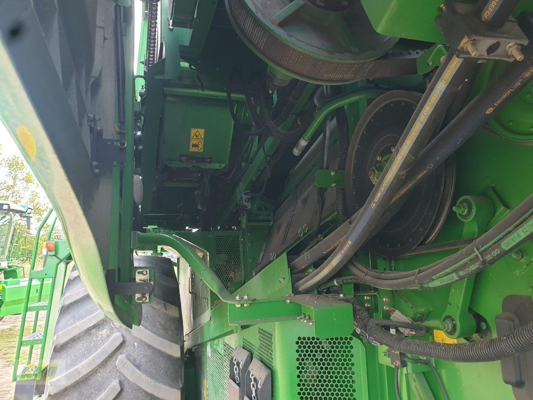 Mähdrescher typu John Deere S690i, Gebrauchtmaschine v Schenkenberg (Obrázek 10)