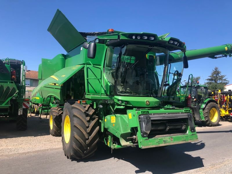 Mähdrescher des Typs John Deere S770 Hillmaster 4WD, Gebrauchtmaschine in Warszawa (Bild 1)