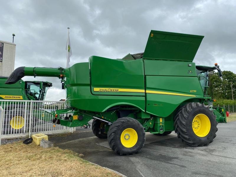 Mähdrescher tip John Deere S770, Gebrauchtmaschine in LE PONT CHRETIEN (Poză 6)