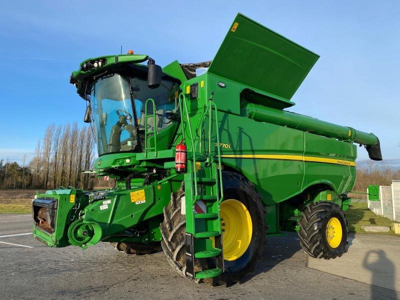 Mähdrescher типа John Deere S770, Gebrauchtmaschine в LE PONT CHRETIEN (Фотография 1)