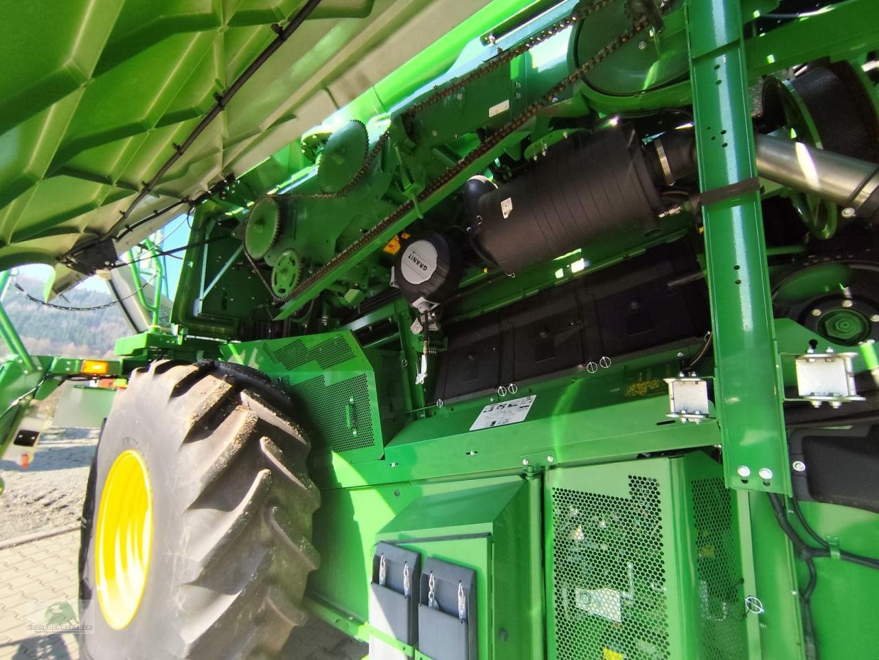 Mähdrescher типа John Deere S770i Hill Master, Gebrauchtmaschine в Wasungen (Фотография 8)