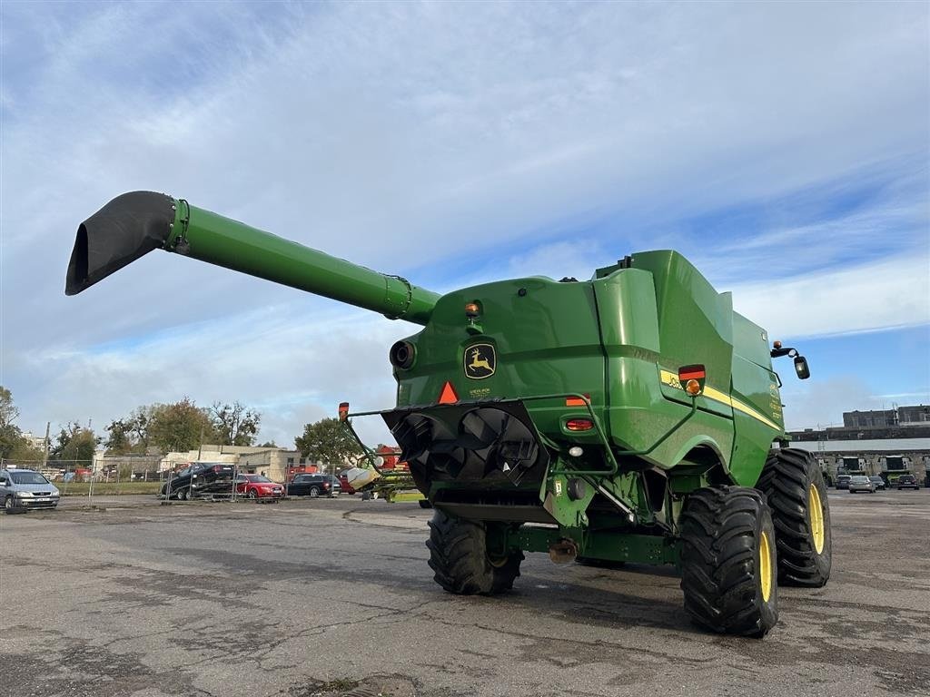 Mähdrescher des Typs John Deere S770S STS Incl. JD 630R bord. Importeret fra USA. Ring til Ulrik 0045-40255544 for mere info., Gebrauchtmaschine in Kolding (Bild 3)