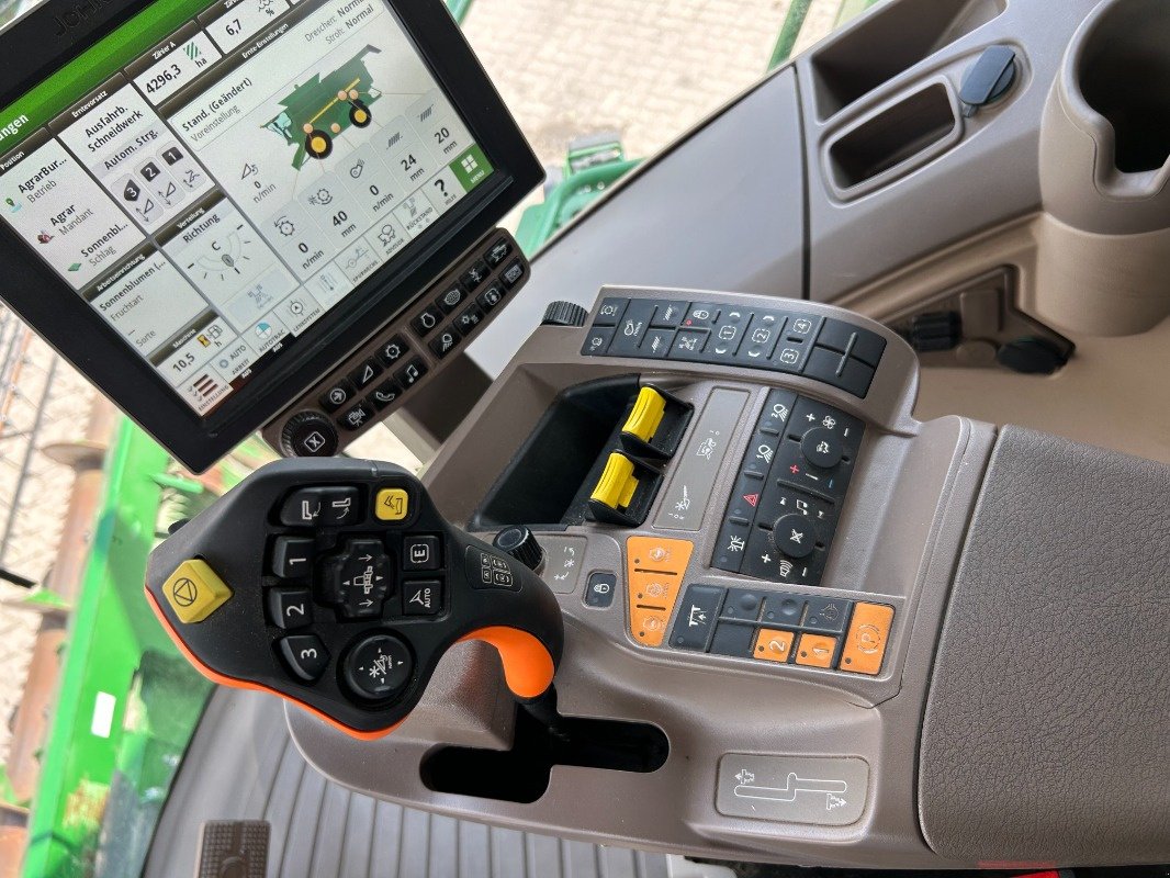 Mähdrescher des Typs John Deere S780 mit 630X Schneidwerk, Gebrauchtmaschine in Sittensen (Bild 14)