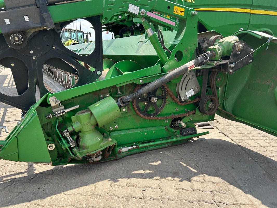 Mähdrescher des Typs John Deere S780 mit 630X Schneidwerk, Gebrauchtmaschine in Sittensen (Bild 24)