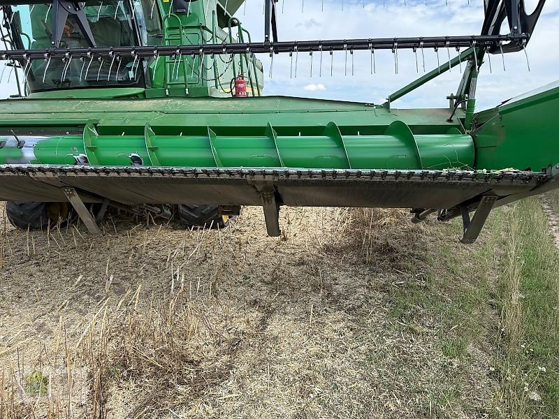 Mähdrescher des Typs John Deere S780 mit 630X SW, Gebrauchtmaschine in Salsitz (Bild 2)