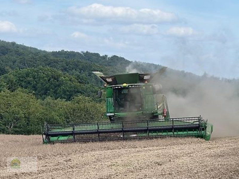 Mähdrescher des Typs John Deere S780 mit 630X SW, Gebrauchtmaschine in Salsitz