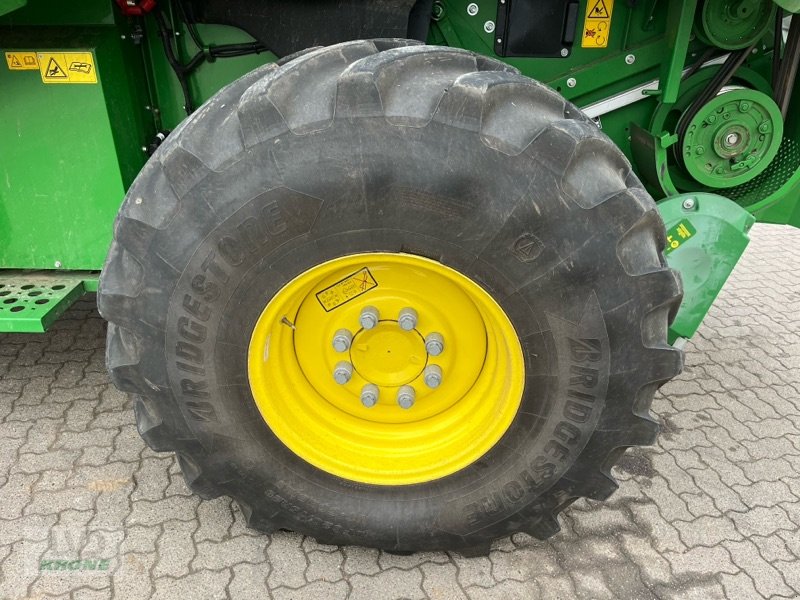 Mähdrescher Türe ait John Deere S780, Gebrauchtmaschine içinde Barsinghausen OT Groß Munzel (resim 8)