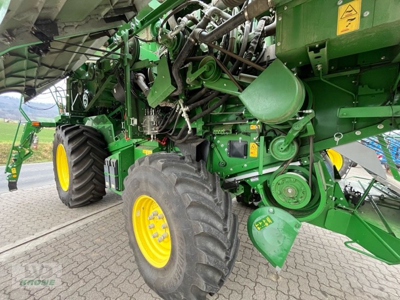 Mähdrescher Türe ait John Deere S780, Gebrauchtmaschine içinde Barsinghausen OT Groß Munzel (resim 10)