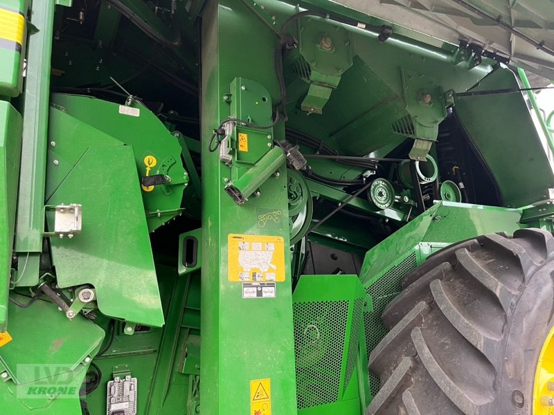 Mähdrescher Türe ait John Deere S780, Gebrauchtmaschine içinde Barsinghausen OT Groß Munzel (resim 13)
