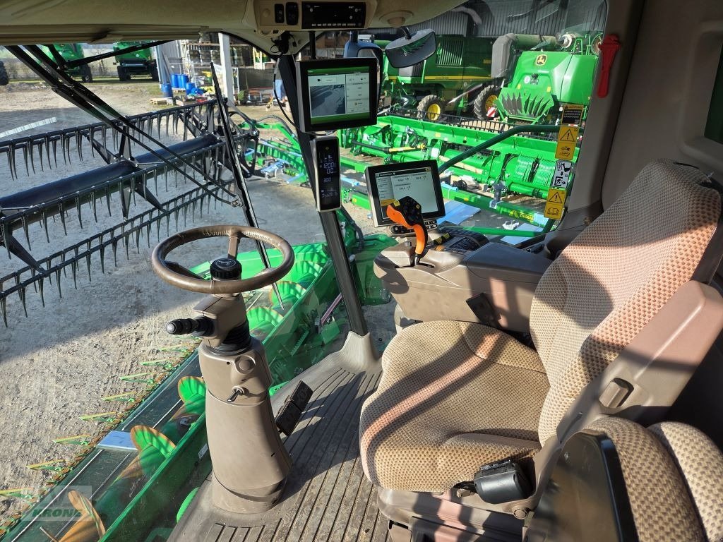 Mähdrescher типа John Deere S780, Gebrauchtmaschine в Barsinghausen OT Groß Munzel (Фотография 15)