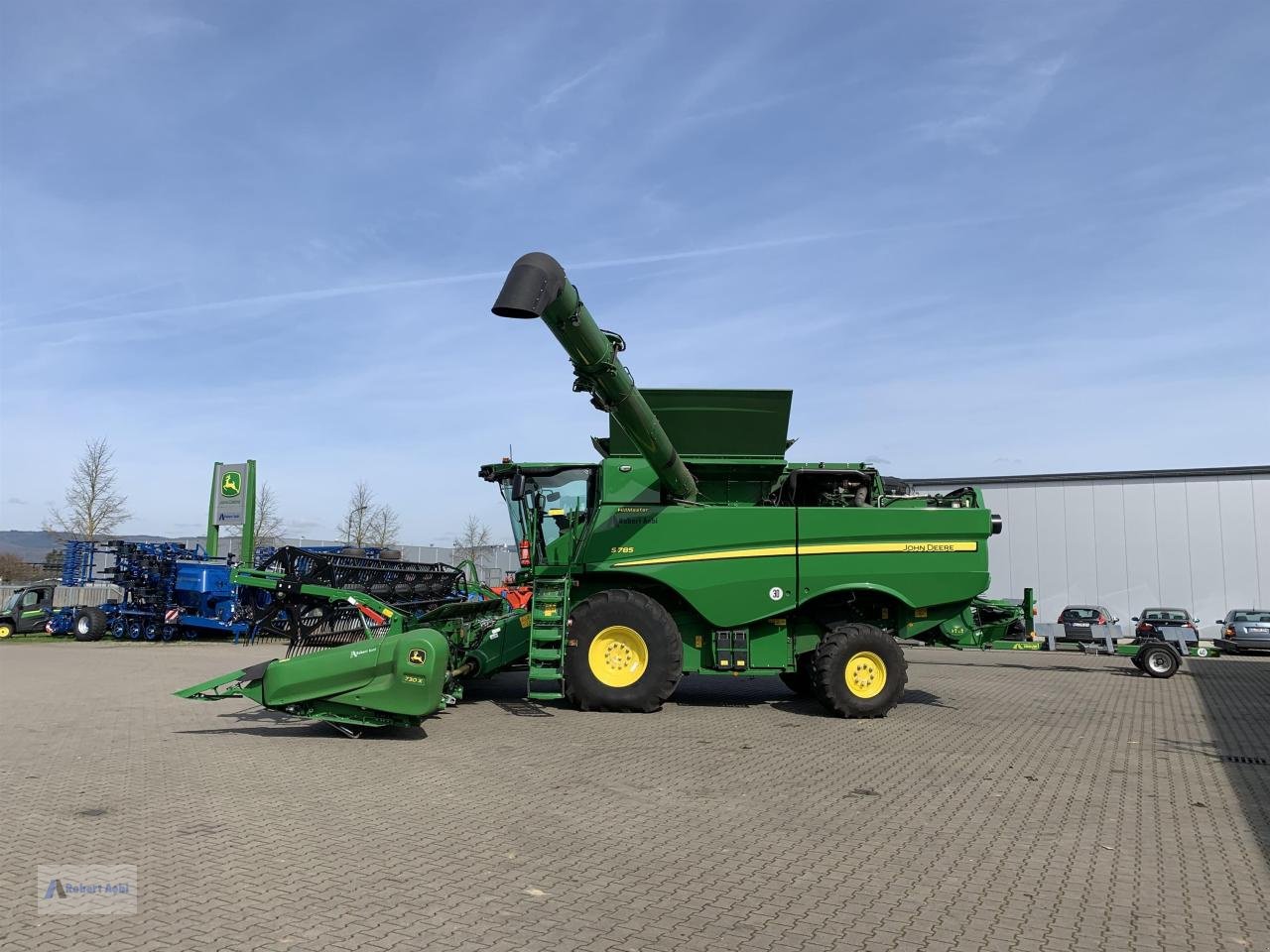 Mähdrescher des Typs John Deere S785 HM, Neumaschine in Wittlich (Bild 3)