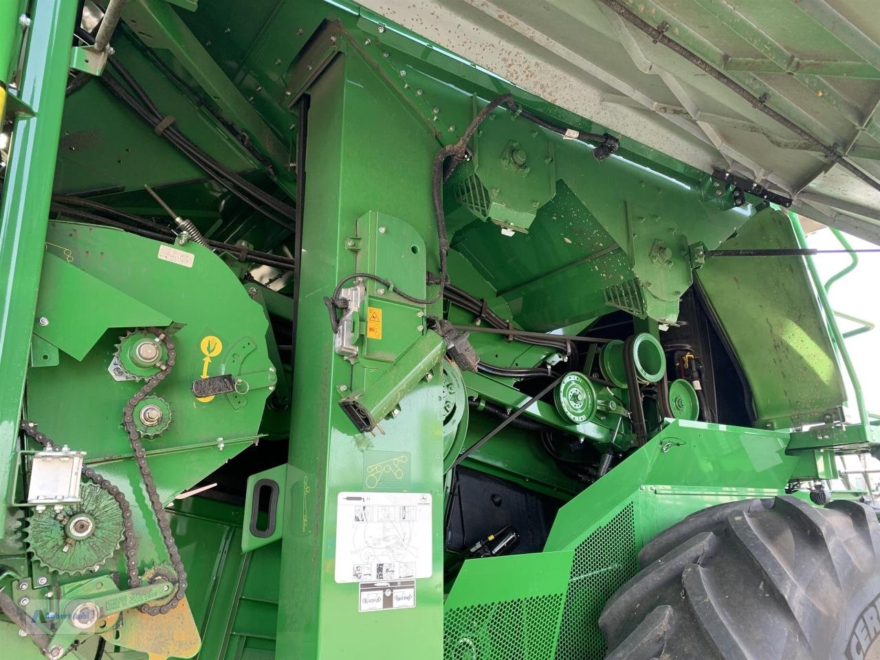 Mähdrescher des Typs John Deere S785 HM, Neumaschine in Wittlich (Bild 18)