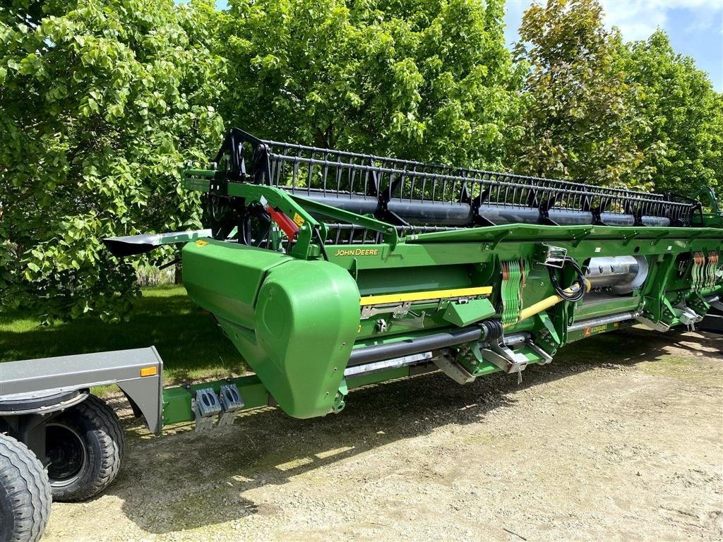 Mähdrescher Türe ait John Deere S785 Incl 30" Skærebord og vogn. Vi giver 50 timers høstgaranti i DK!!! AutoTrac. GPS. Dyna-Flow Plus., Gebrauchtmaschine içinde Kolding (resim 19)