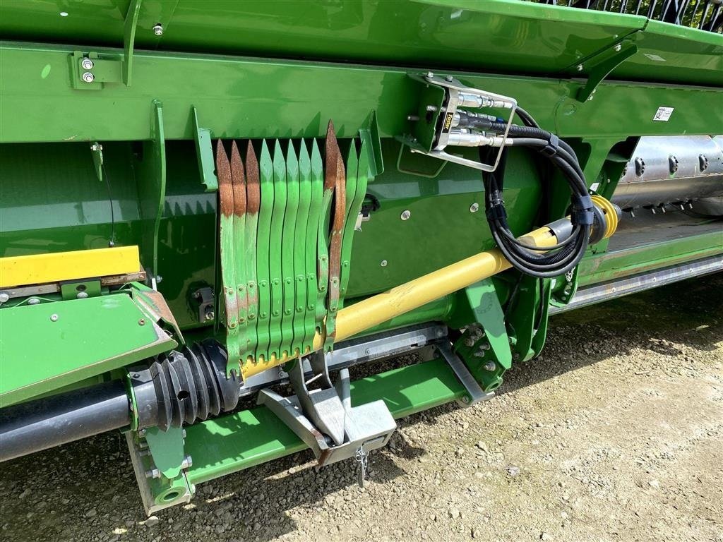 Mähdrescher Türe ait John Deere S785 Incl 30" Skærebord og vogn. Vi giver 50 timers høstgaranti i DK!!! AutoTrac. GPS. Dyna-Flow Plus., Gebrauchtmaschine içinde Kolding (resim 21)