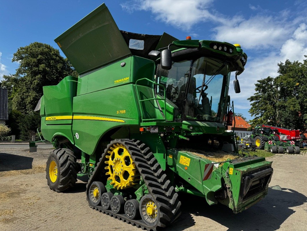 Mähdrescher des Typs John Deere S785 !Radmaschine!, Gebrauchtmaschine in Sittensen (Bild 1)