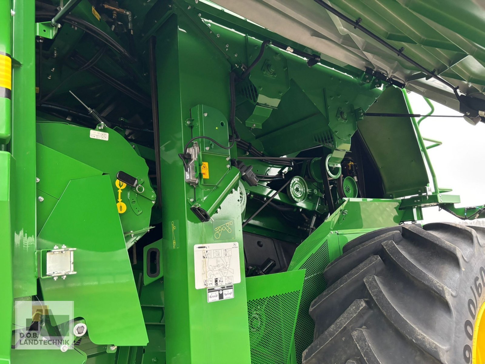 Mähdrescher of the type John Deere S785i S 785i mit 735X Schneidwerk, Gebrauchtmaschine in Regensburg (Picture 9)