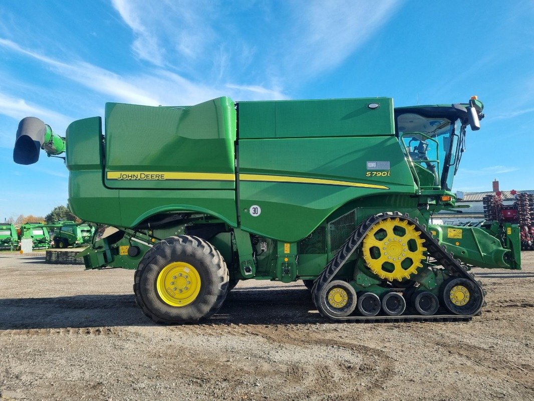 Mähdrescher tip John Deere S790 MY24 ProD 30, Gebrauchtmaschine in Neubrandenburg (Poză 29)