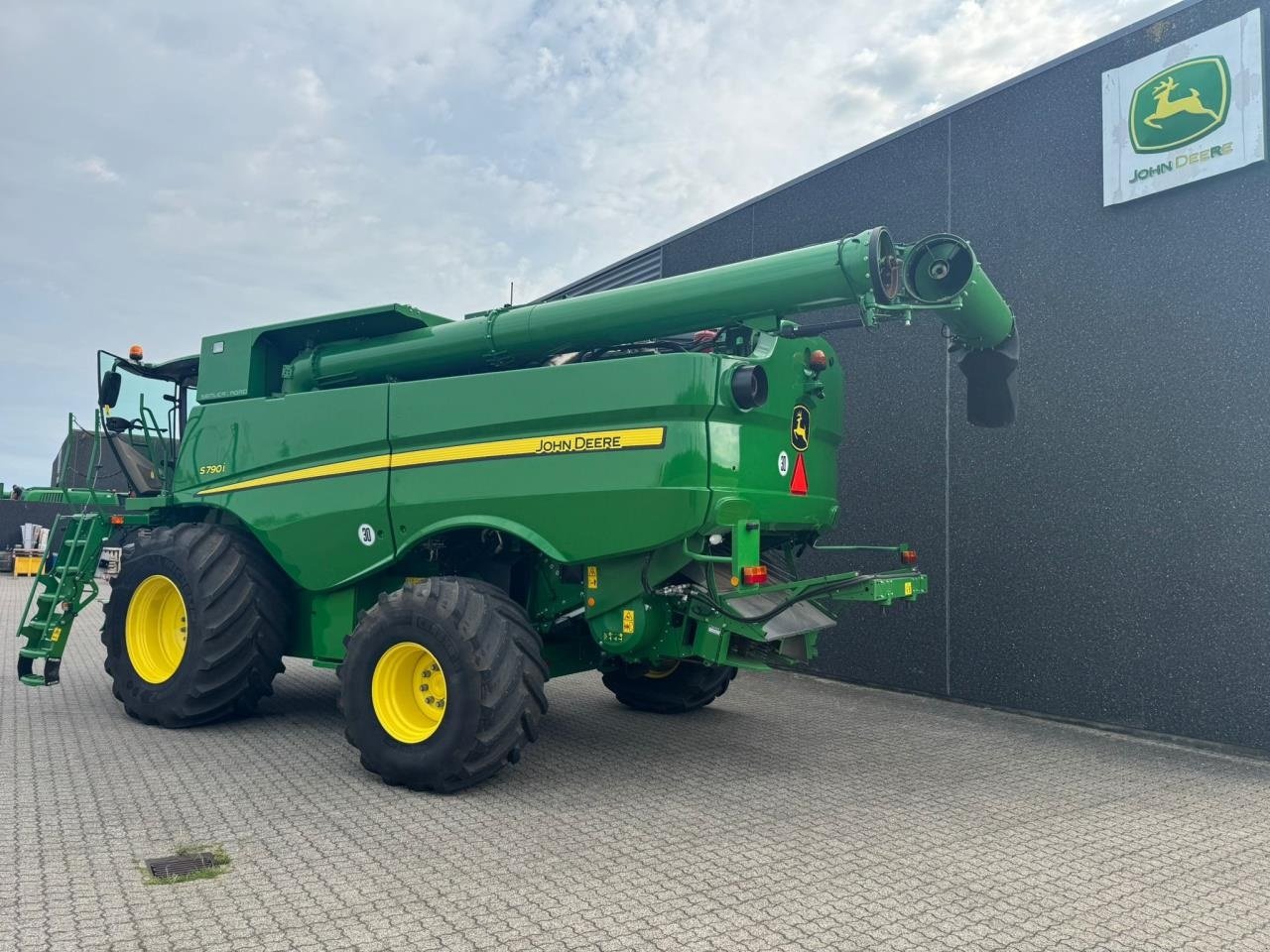 Mähdrescher Türe ait John Deere S790, Gebrauchtmaschine içinde Bramming (resim 8)
