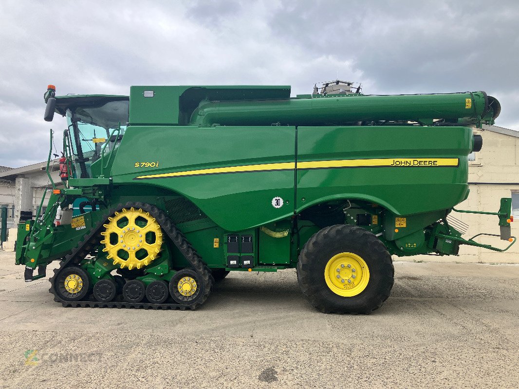 Mähdrescher от тип John Deere S790, Gebrauchtmaschine в Sonnewalde (Снимка 2)