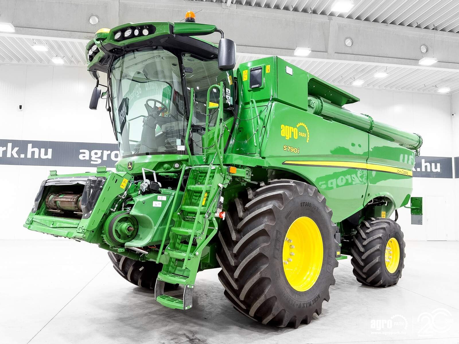 Mähdrescher tip John Deere S790i 4WD rotor combine, SF6000 AutoTrac, 202 kW drive, 800/70R38, ProDrive, air compressor, Gebrauchtmaschine in Csengele (Poză 1)