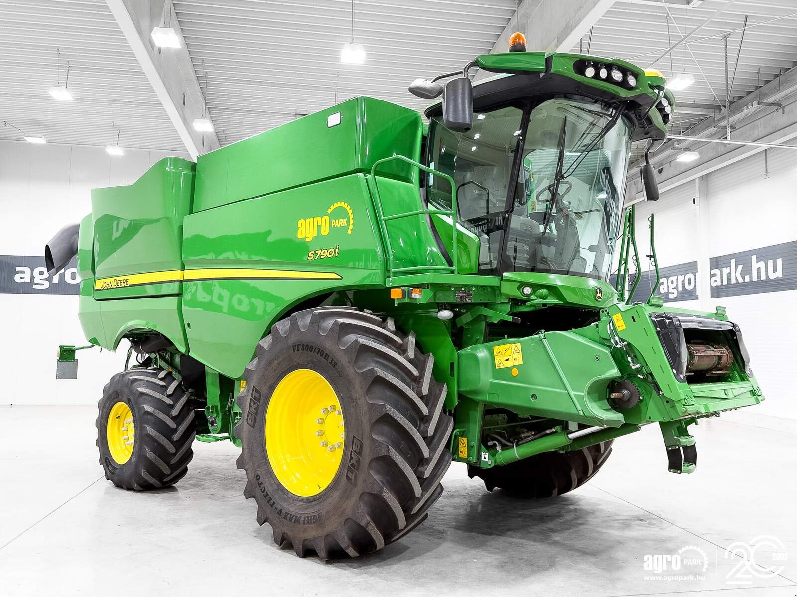 Mähdrescher tip John Deere S790i 4WD rotor combine, SF6000 AutoTrac, 202 kW drive, 800/70R38, ProDrive, air compressor, Gebrauchtmaschine in Csengele (Poză 2)