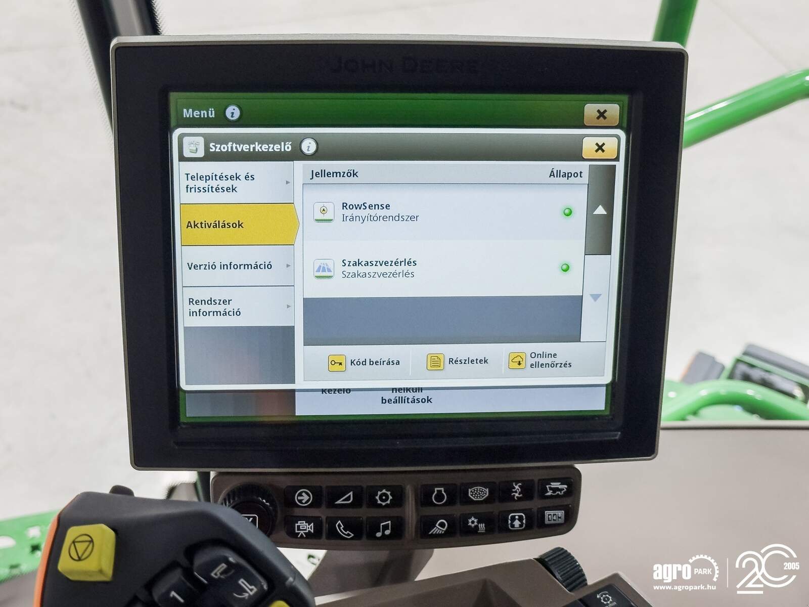 Mähdrescher tip John Deere S790i 4WD rotor combine, SF6000 AutoTrac, 202 kW drive, 800/70R38, ProDrive, air compressor, Gebrauchtmaschine in Csengele (Poză 26)