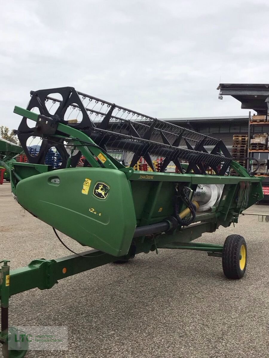 Mähdrescher van het type John Deere Schneidwerk 622R, Gebrauchtmaschine in Korneuburg (Foto 13)