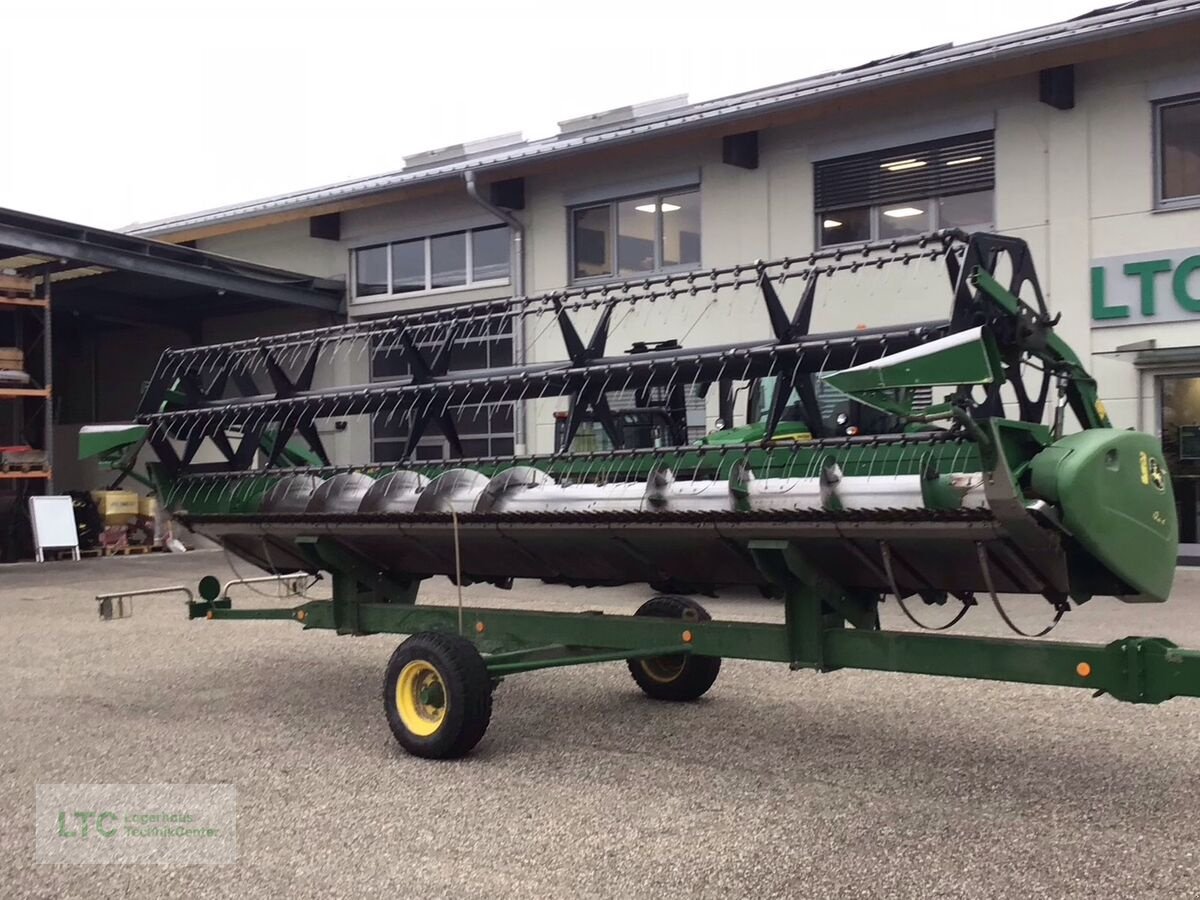 Mähdrescher van het type John Deere Schneidwerk 622R, Gebrauchtmaschine in Korneuburg (Foto 1)