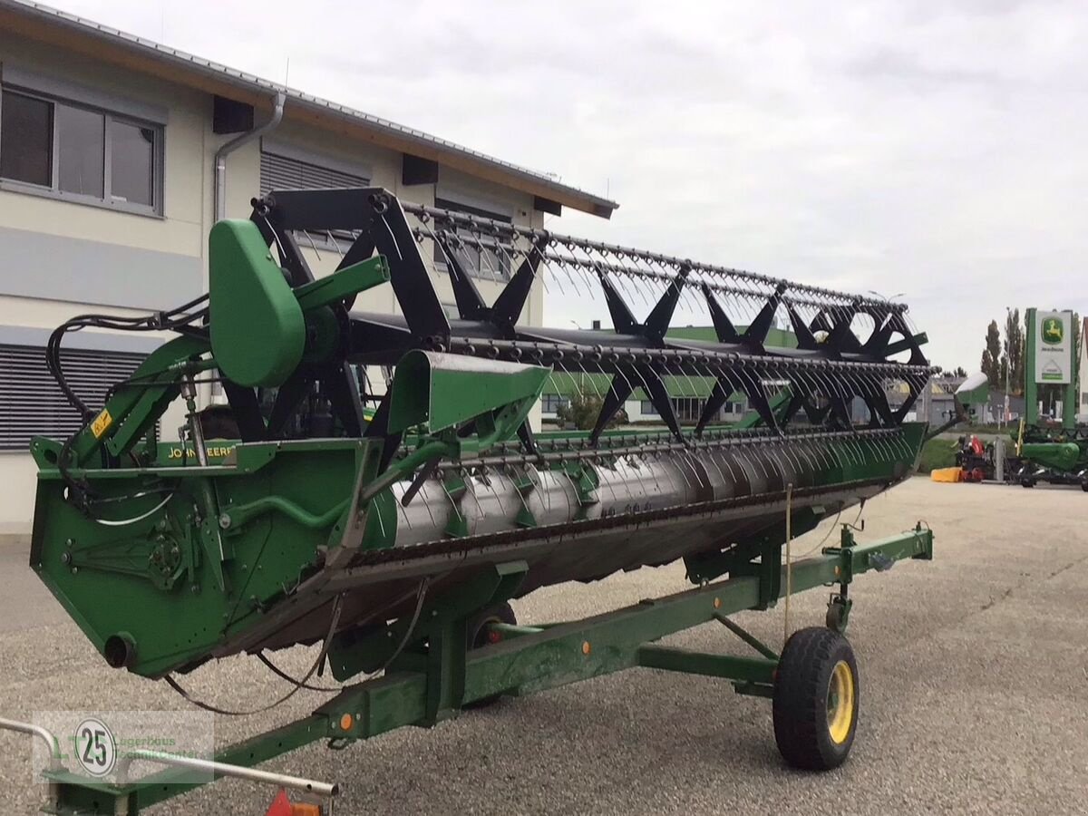 Mähdrescher van het type John Deere Schneidwerk 622R, Gebrauchtmaschine in Korneuburg (Foto 5)