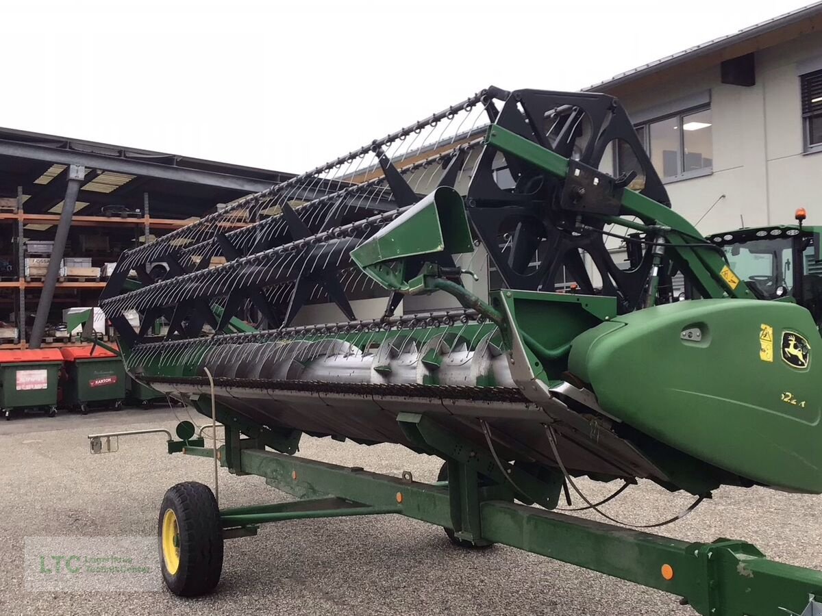 Mähdrescher van het type John Deere Schneidwerk 622R, Gebrauchtmaschine in Korneuburg (Foto 8)