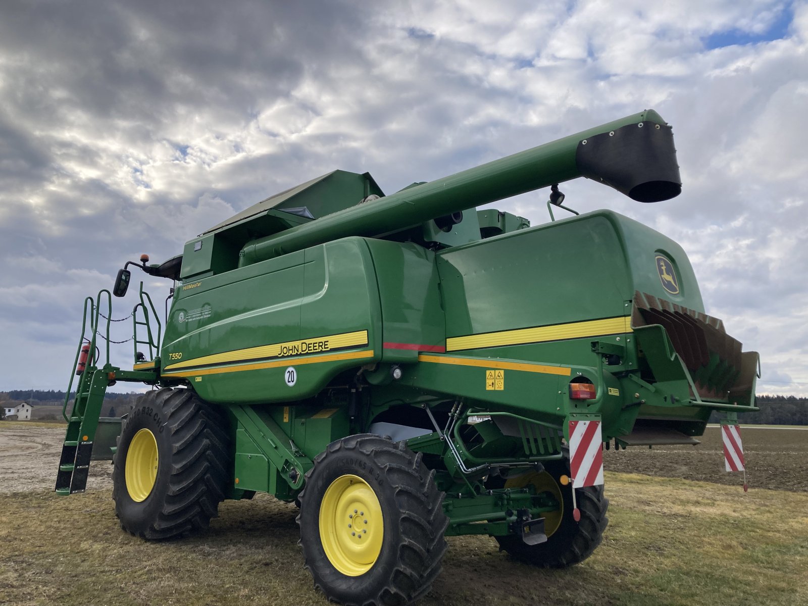 Mähdrescher typu John Deere T 550 HM, Gebrauchtmaschine v Tittmoning (Obrázek 3)