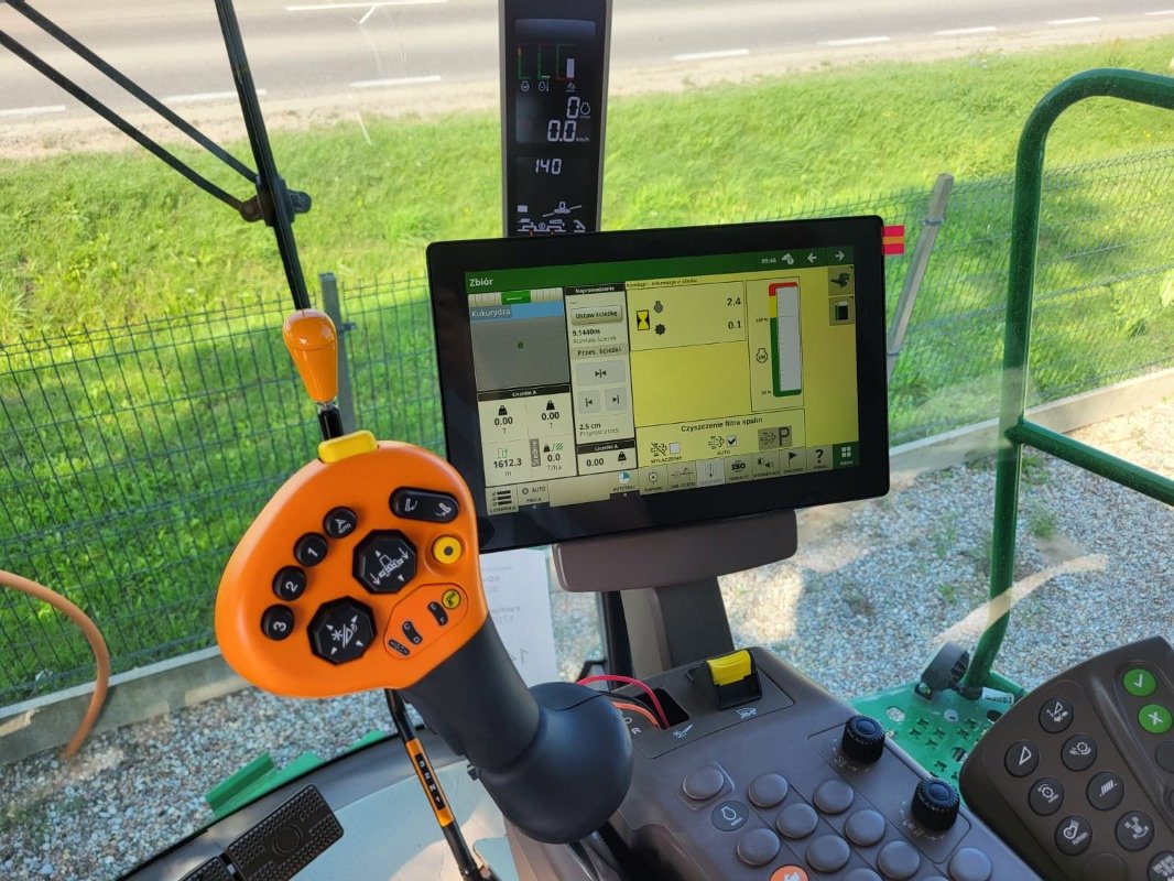 Mähdrescher of the type John Deere T 550i, Neumaschine in Mrągowo (Picture 8)