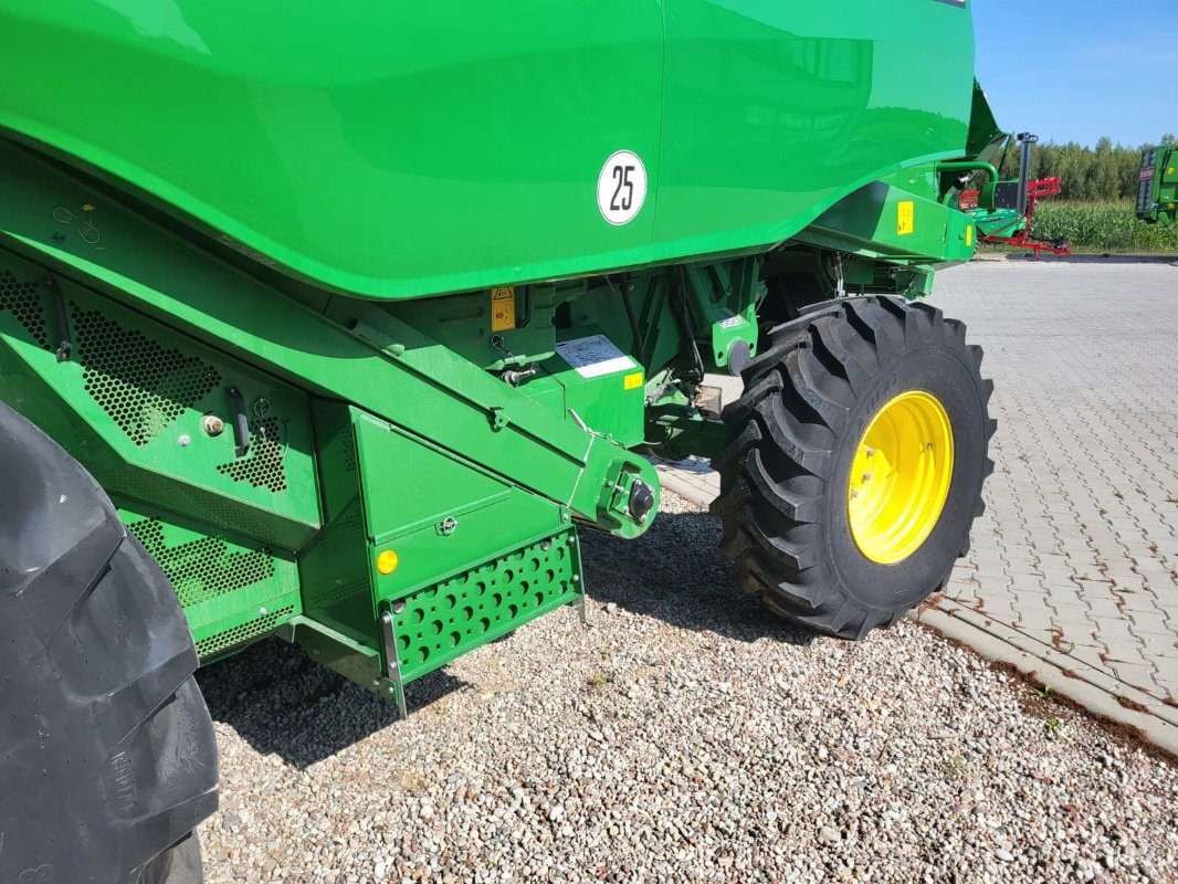 Mähdrescher of the type John Deere T 550i, Neumaschine in Mrągowo (Picture 14)