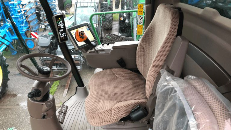 Mähdrescher des Typs John Deere T 560 Hillmaster, Gebrauchtmaschine in azerailles (Bild 8)