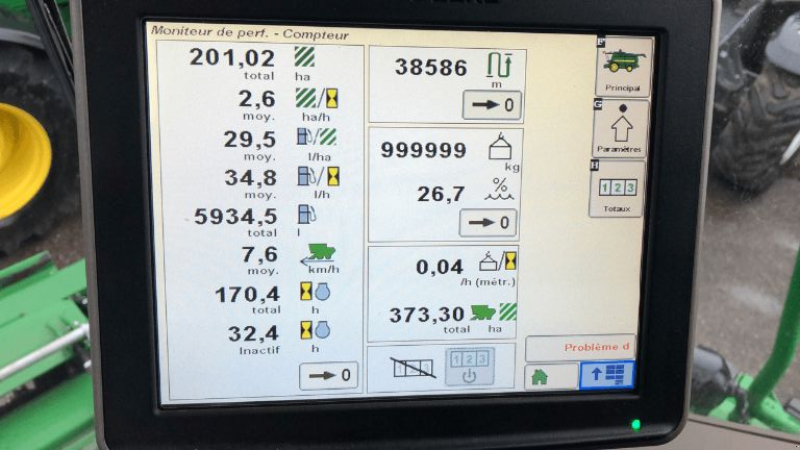 Mähdrescher des Typs John Deere T 560 Hillmaster, Gebrauchtmaschine in azerailles (Bild 5)