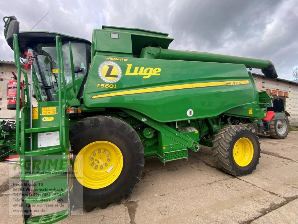 Mähdrescher типа John Deere T 560 HM, Gebrauchtmaschine в Weißenschirmbach (Фотография 1)
